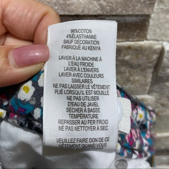 LEVI’S Floral Girl’s “The Knit Jean” - Picture 13 of 15